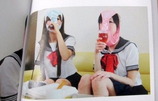 Japanese_schoolgirls_wearing_panties_faces_1.jpg