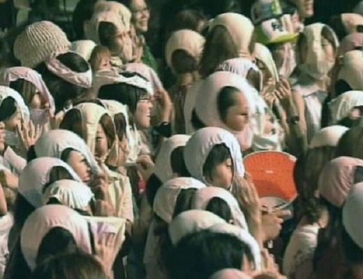 Japanese_schoolgirls_wearing_panties_faces_2.jpg