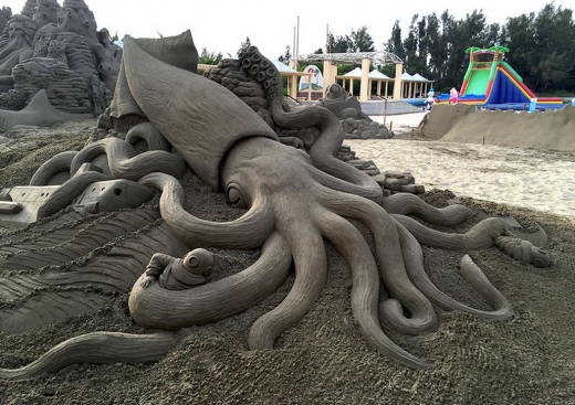 toshihiko-hosaka-sand-sculpture-13.jpg