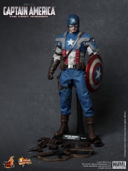 Hot Toys - Captain America_The First Avenger_Captain America_PR17_resize.jpg