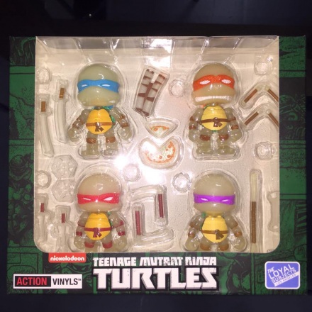 The-Loyal-Subjects-Hastings-Exclusive-TMNT-Action-Vinyls-01.jpg