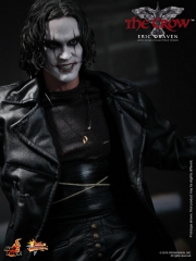 Hot Toys - The Crow - Eric Draven Collectible Figure_PR12.jpg