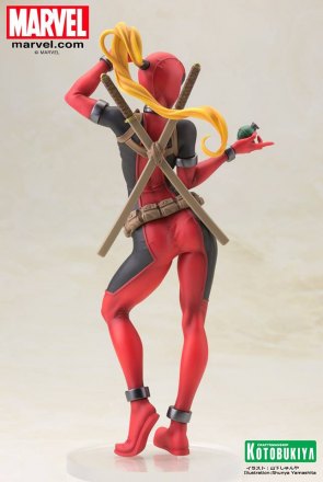 Lady-Deadpool-Bishoujo-Statue-004.jpg