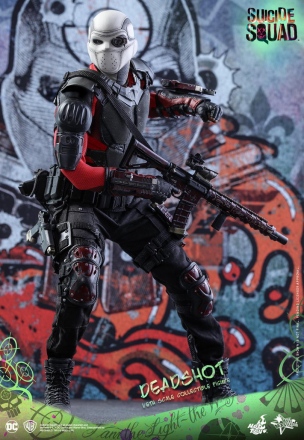 Hot Toys - Suicide Squad - Deadshot Collectible Figure_PR4.jpg