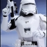 Hot_Toys-Star-Wars-The-Force-Awakens-First-Order-snowtrooper-Collectible-Figure_7.jpg