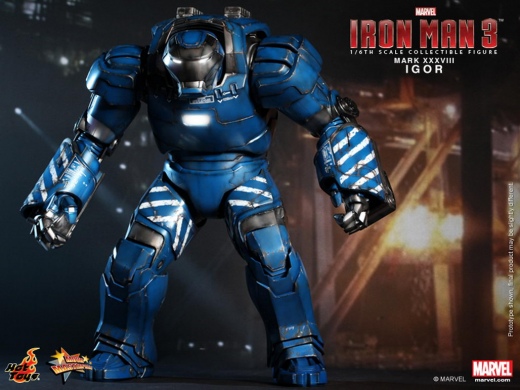 Hot Toys - Iron Man 3 -  Igor (Mark XXXVIII) Collectible Figure_PR1.jpg