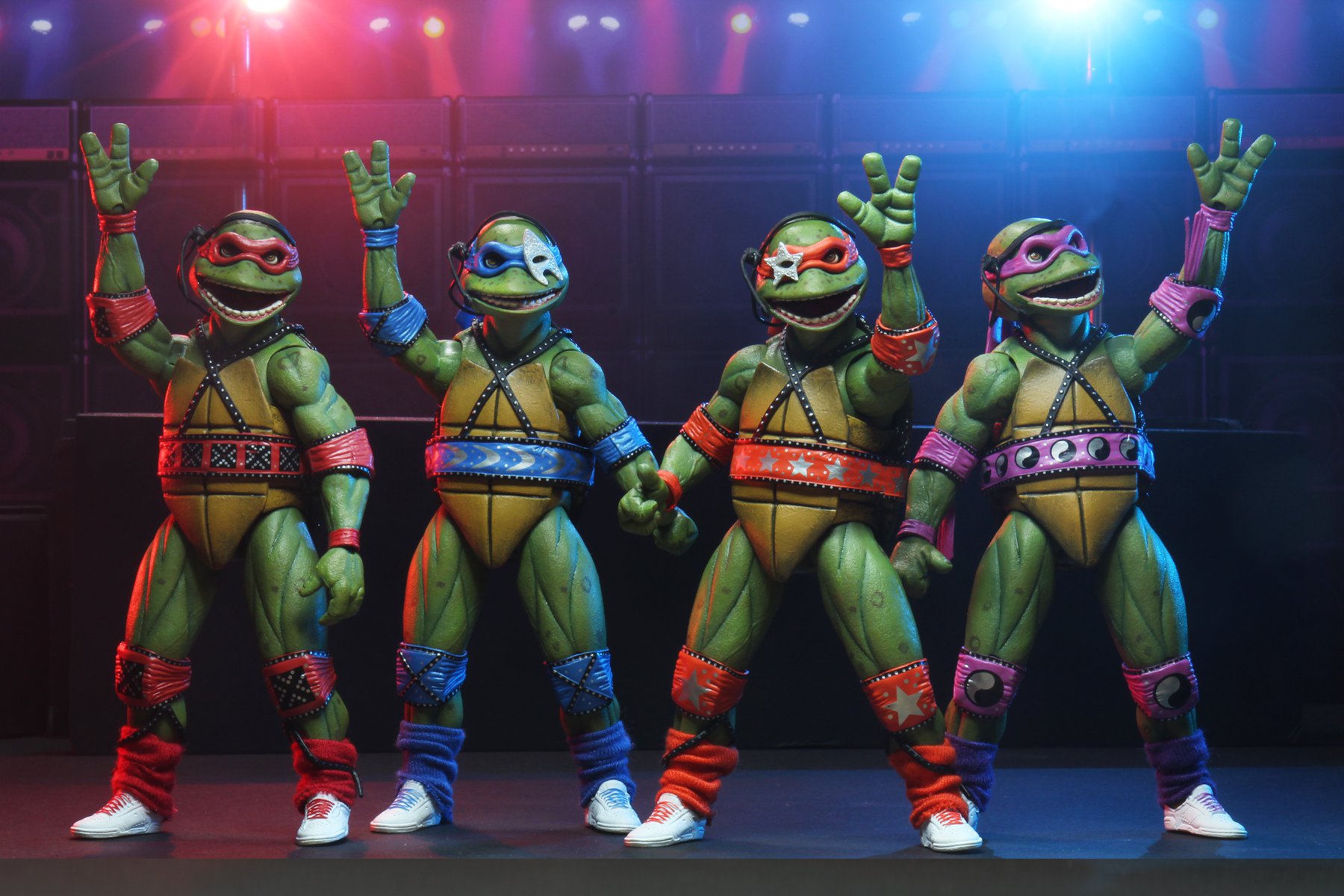 SDCC 2020 NECA Teenage Mutant Ninja Turtles Out Of Their
